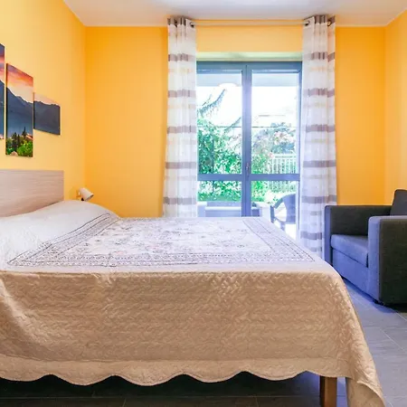 Casa Livio - And Vendégház Como
