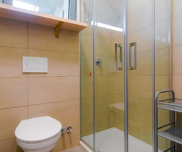 Πανσιόν Casa Livio - And 3*